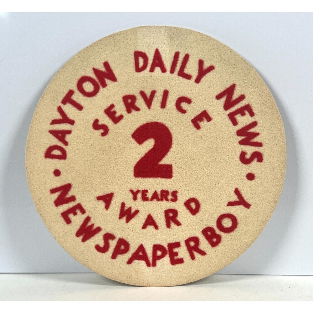 Vtg Daily News Paperboy Felt Patch 2 Year Award Dayton Ohio Newspaper Local 4"